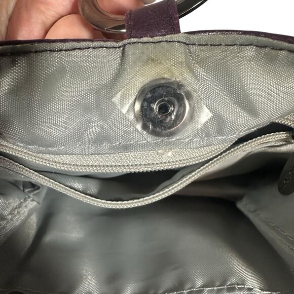 Pouchee Women's Leather Purse Organizer Wallet Compact RFID Blocking Card Holder - Picture 6 of 13